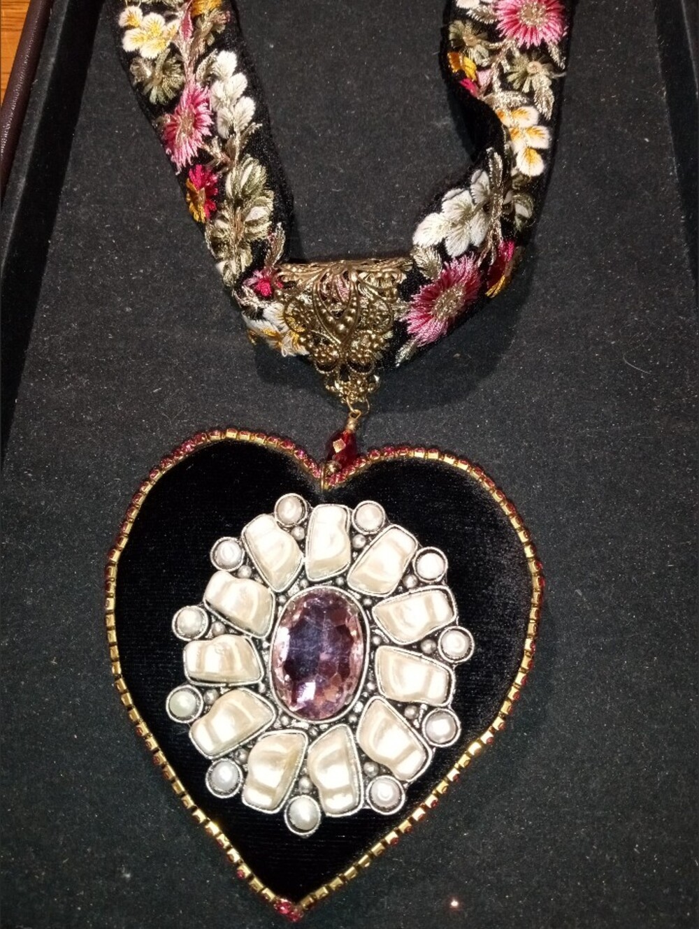 Floral Embroidered Black Heart Pendant Necklace with Pink Stone/Faux Pearls